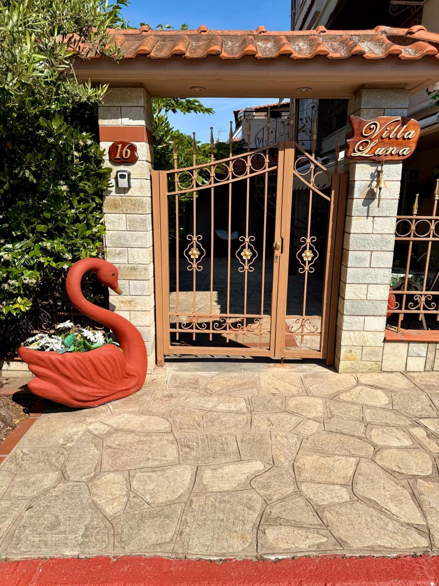 Villa Luna Nea Kerasia Exterior foto